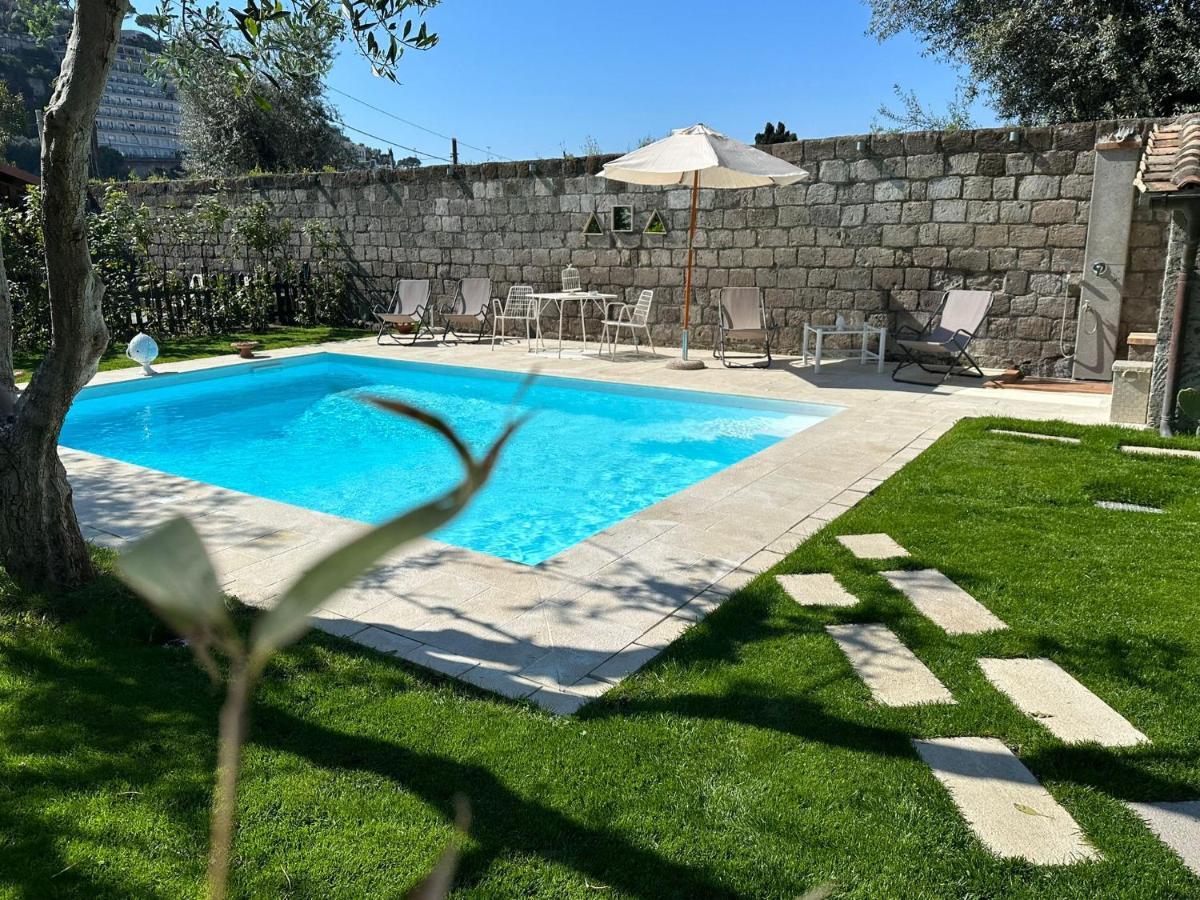 Suite Lidia B&B Sorrento Exteriör bild
